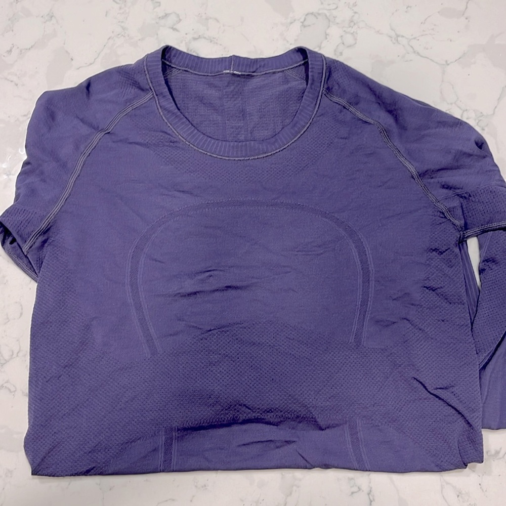 Lululemon Swiftly Tech Longsleeve Size 8